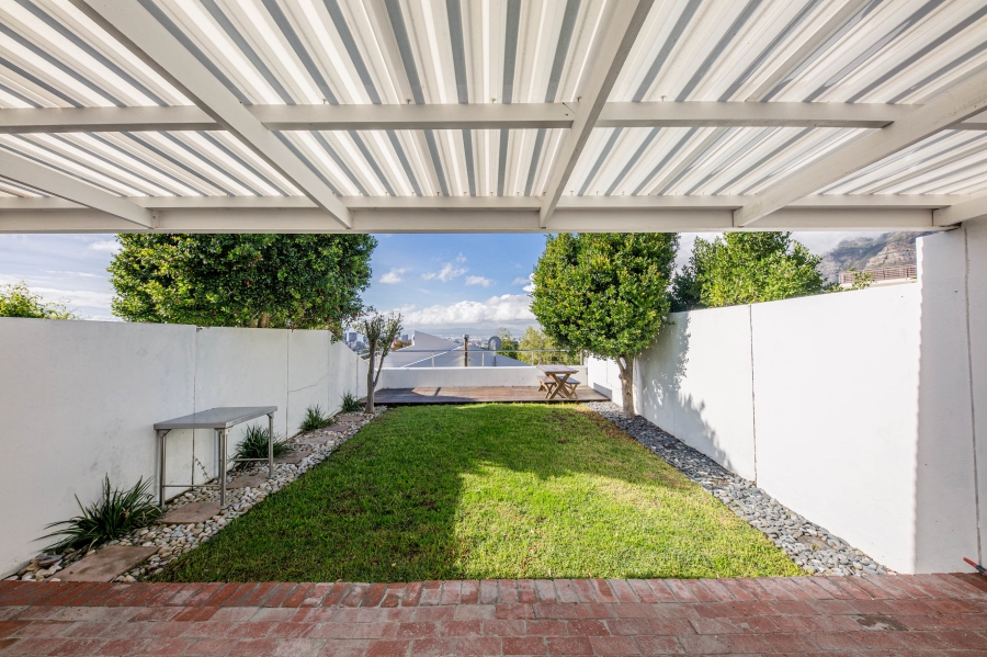 To Let 3 Bedroom Property for Rent in Higgovale Western Cape